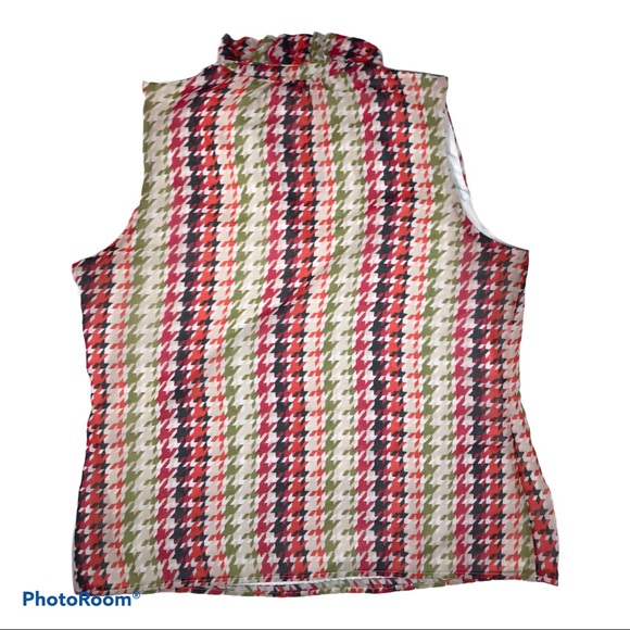 Banana Republic Ruffle V-Neck sleeveless blouse - Picture 5 of 5